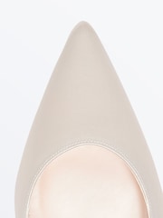 Rainbow Club Cream Morgan Ii Mid Shoes - Image 4 of 4
