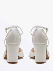Rainbow Club Cream Eve Mid Shoes - Image 3 of 4