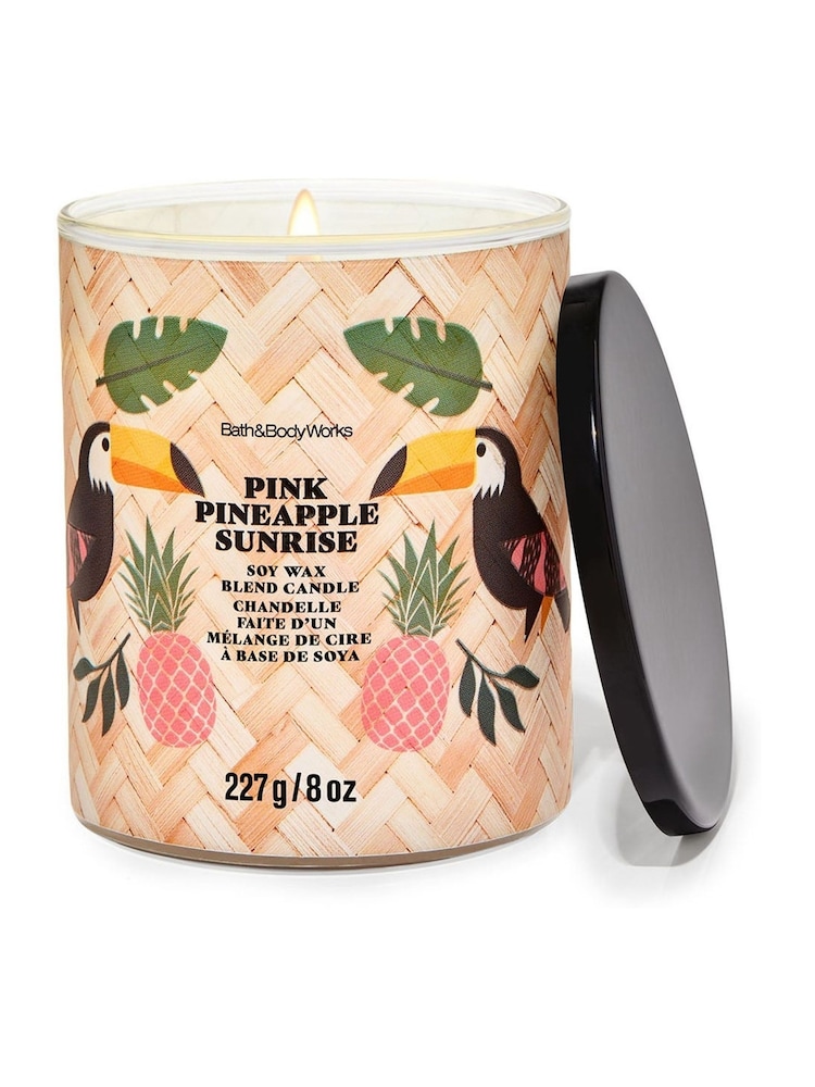 Bath & Body Works Single Wick Candle 8 oz/ 227 g - Image 1 of 1