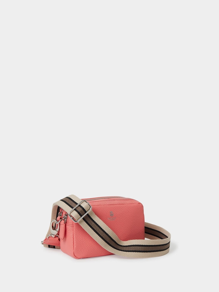 Osprey London Pink The Chester Midi Camera Bag - Image 3 of 6