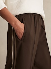 Reiss Chocolate Brown Robyn Petite Side-Stripe Wide-Leg Trousers - Image 3 of 6