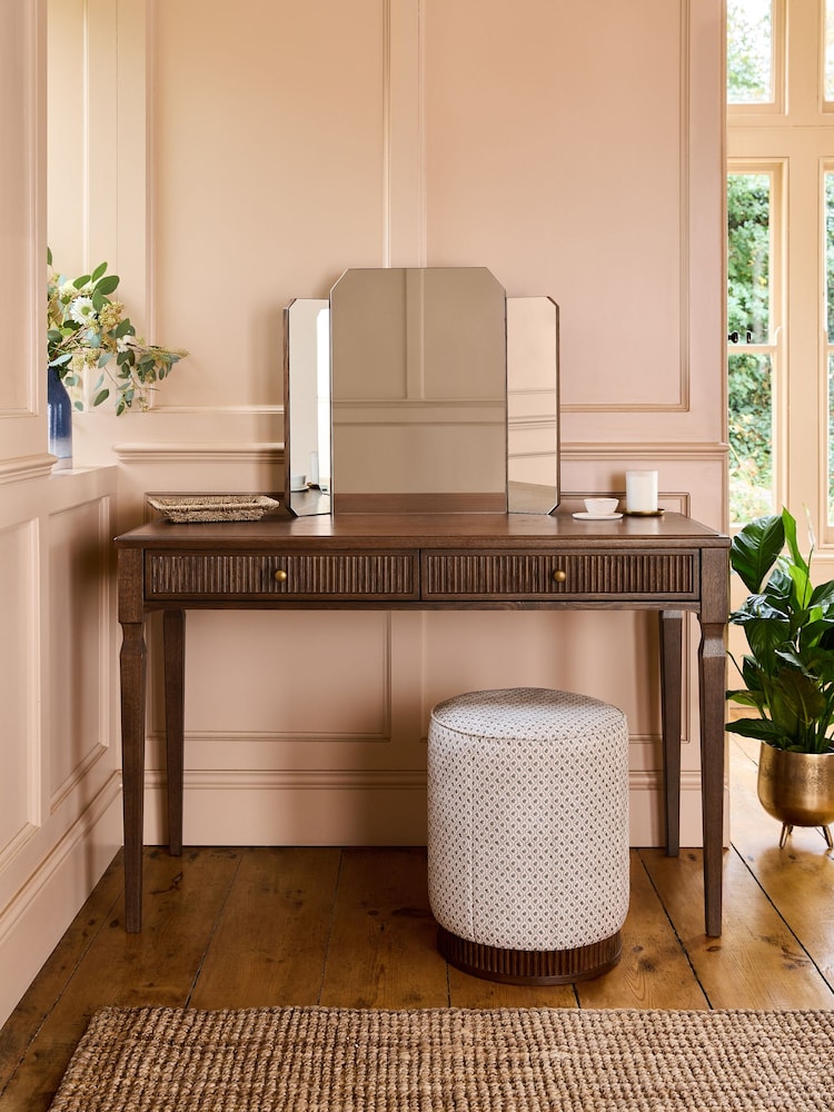 Laura Ashley Dark Stain Oak Barcombe Dressing Table - Image 1 of 9