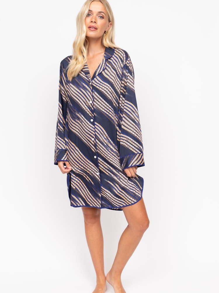 Azul - Fable and Eve Long Sleeve Nightshirt - Imagen 2 de 4