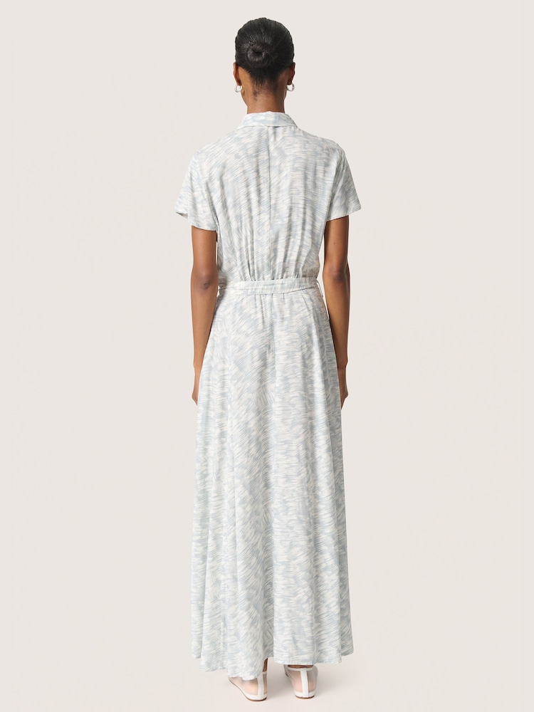 Soaked in Luxury Blue SLArjana Dress Short Sleeves Maxi Dress - Image 2 of 5 Soaked in Luxury Blue SLArjana Dress Short Sleeves Maxi Dress - Image 2 of 5