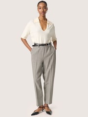 Soaked in Luxury SLSpina Long Sleeves Polo Pullover White Top - Image 4 of 6