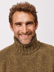 Aubin Green Caster Donegal Roll Neck Jumper - صورة 4 من 6