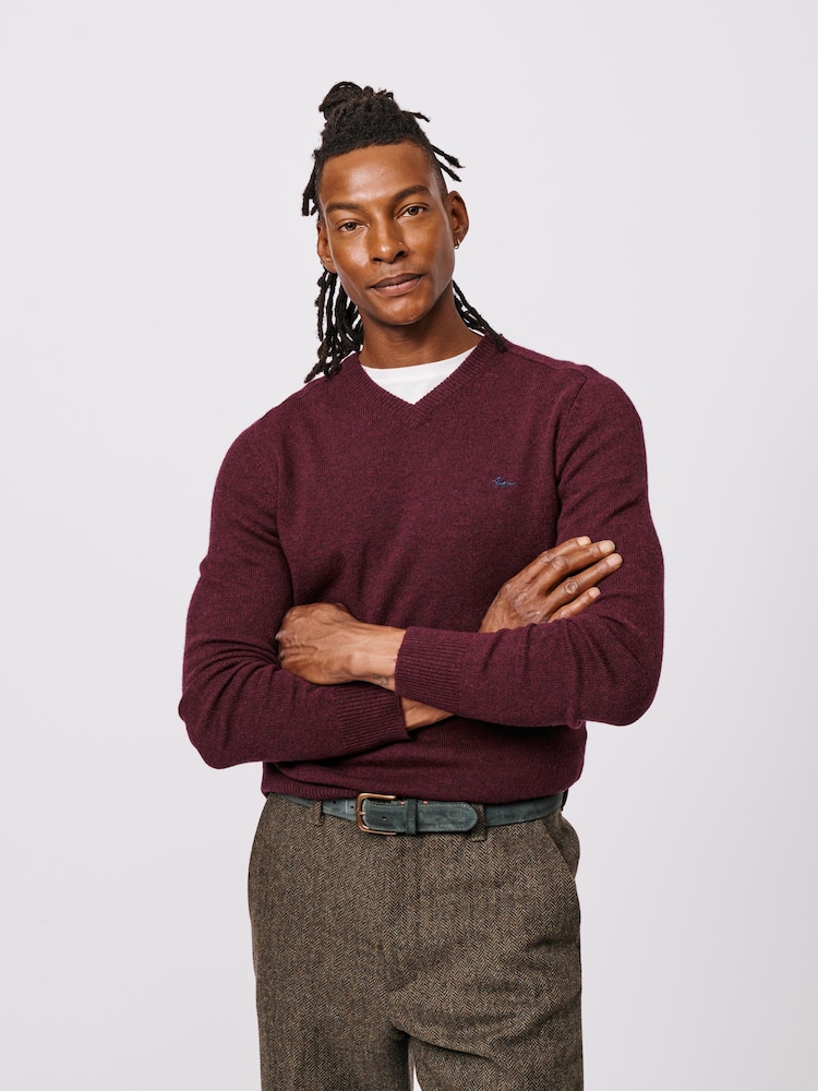 Aubin Red Eastbourne V-Neck Jumper - Image 2 of 5