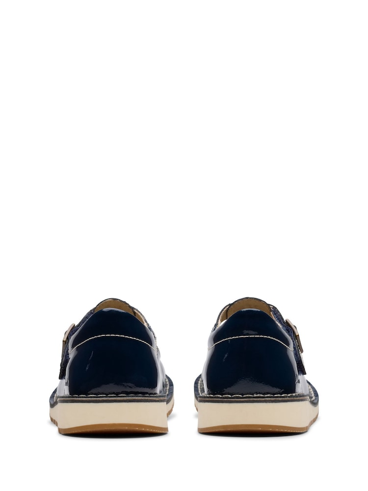 Mornarsko modra - Otroški čevlji Clarks Leather Joyful Skip - Slika 2 iz 6