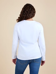 JoJo Maman Bébé White Long Sleeve Boyfriend Maternity T-Shirt - Image 2 of 4