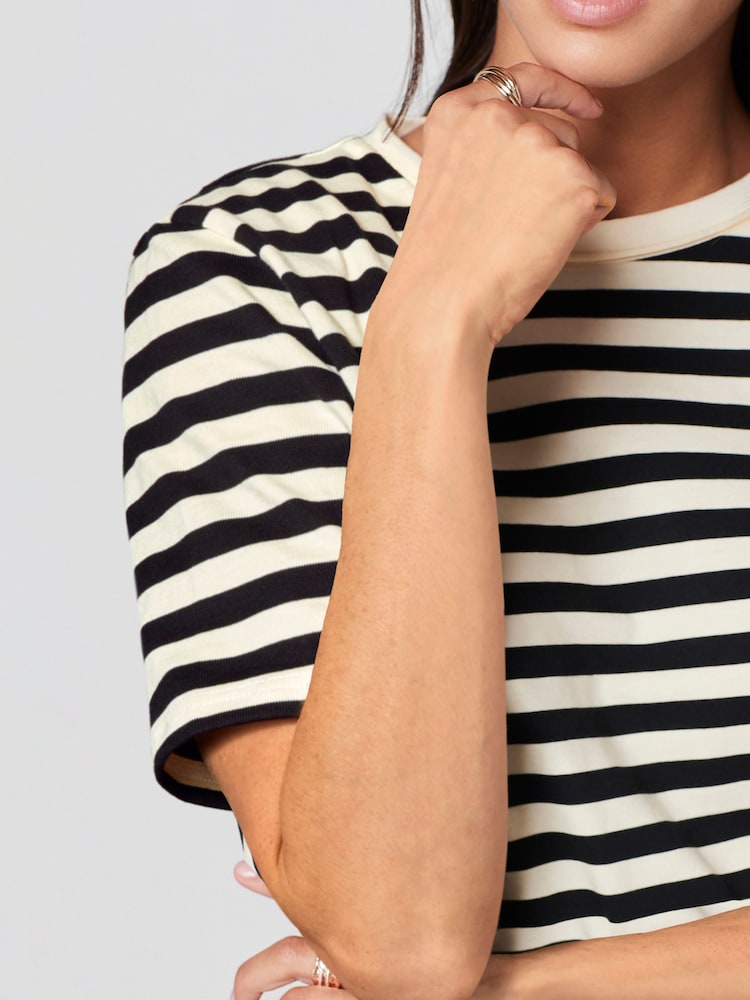 Black/Ecru White Stripe Heavyweight Short Sleeve Crew Neck T-Shirt - Image 2 of 4