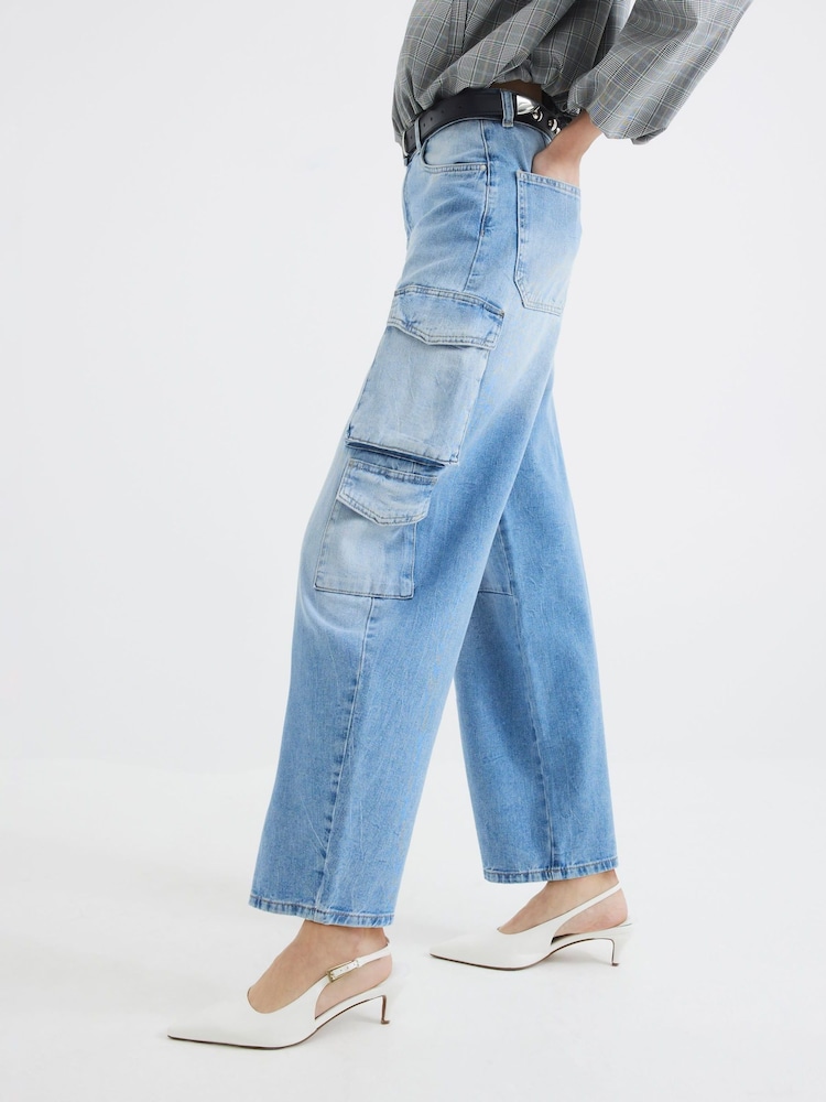 River Island Blue Denim Cargo Barrel 100% Cotton Jeans - Image 2 of 4 River Island Blue Denim Cargo Barrel 100% Cotton Jeans - Image 2 of 4
