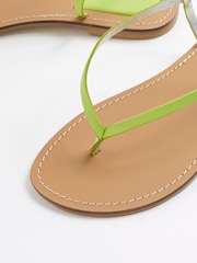 River Island Lime Minimal Toe Thong Sandaler - Bilde 6 av 6