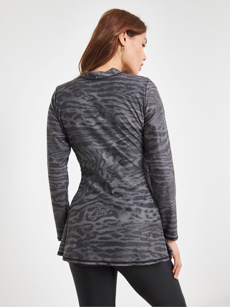JD Williams Grey Beach To Beach Sports Rash Vest - Image 2 of 4