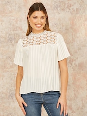Yumi White Lace Panel Pleated Short Sleeve Top - Image 1 of 5