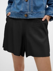 VERO MODA Black Regular Fit Bermuda Shorts - Image 2 of 6