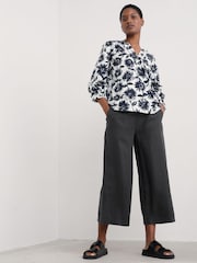 Seasalt Cornwall Black Merrivale Linen Culottes Trousers - Image 3 of 5