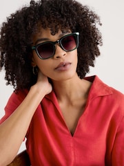 Seasalt Cornwall Green Cloud Forms Sunglasses - Image 3 of 4