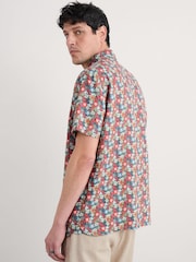 Seasalt Cornwall Blue/Pink Mens Heron Short Sleeve 100% Linen Shirt - Image 2 of 5