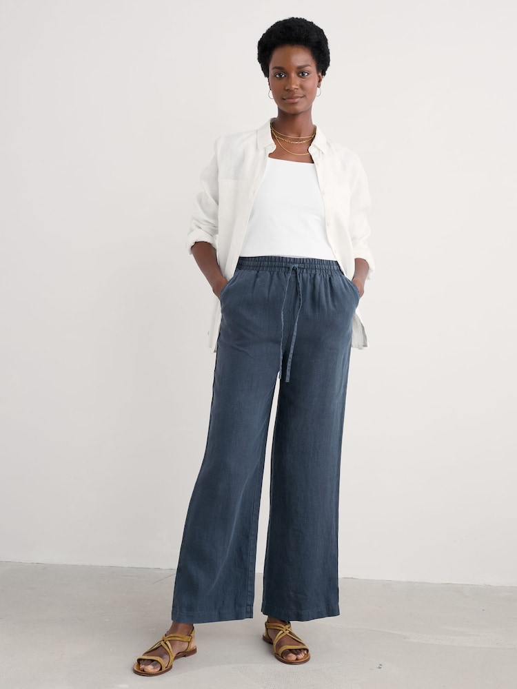 Seasalt Cornwall White Cloud Pass Jersey Vest - Image 3 of 5