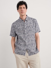 Seasalt Cornwall Blue Mens Blue Heron Short Sleeve 100% Linen Shirt - Image 2 of 5