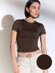 Chocoladebruin - Slim Fit Short Sleeve Soft Touch Polyamide T-Shirt - Image 1 of 1