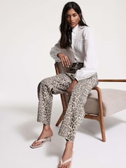 Mint Velvet Leopard Leopard Print Tapered Jeans - Image 4 of 8
