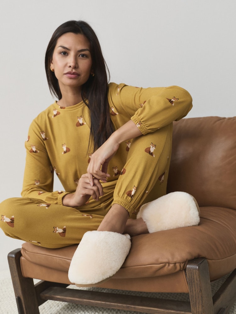 White Sherling Mule Premium Slippers - Image 2 of 9 White Sherling Mule Premium Slippers - Image 2 of 9