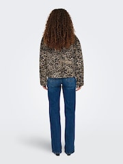 ONLY Natural Tile Pattern Quilted Jacket - Image 2 of 4