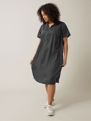 Vestido curto preto Evans TENCEL ™ - Imagem 2 de 5