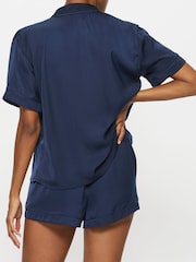 Blau - KBX Hattie Satin Revere Shirt and Shorts Set - Bild 2 von 7