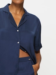Blau - KBX Hattie Satin Revere Shirt and Shorts Set - Bild 5 von 7
