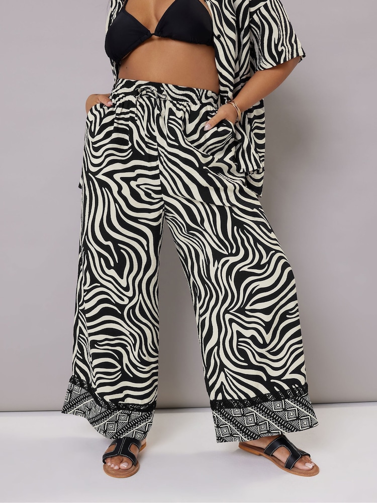 Yours Curve Black Airflow Wide Leg Co-ord Trousers - Image 2 of 6 Yours Curve Black Airflow Wide Leg Co-ord Trousers - Image 2 of 6