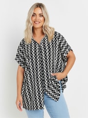 Yours Curve Abstract Crinkle Short Sleeve Shirt - Bild 3 von 5