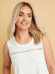 Yours Curve White Daisy Crochet Broderie Vest - Image 4 of 5