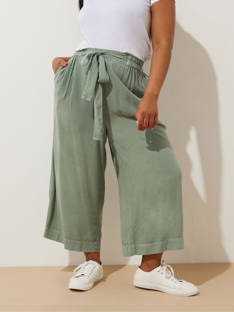 Yours Curve Green Chambray Tie Waist Crop Trousers - Image 1 of 5