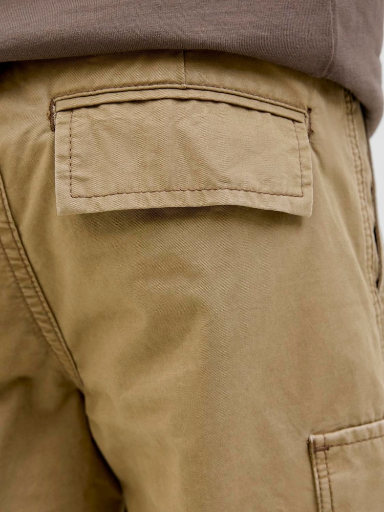 JACK & JONES JUNIOR Relaxed Fit 100% Cotton Cargo Shorts - Image 4 of 6