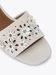 Kurt Geiger London Cream Flower Low Sandals - Image 3 of 4