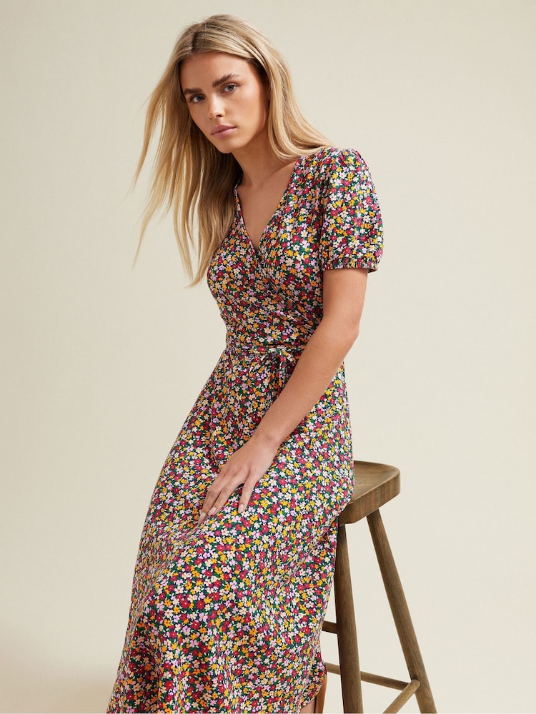Pink - M&Co Petite Jersey Floral Print Wrap Dress - Bild 1 von 6 Pink - M&Co Petite Jersey Floral Print Wrap Dress - Bild 1 von 6