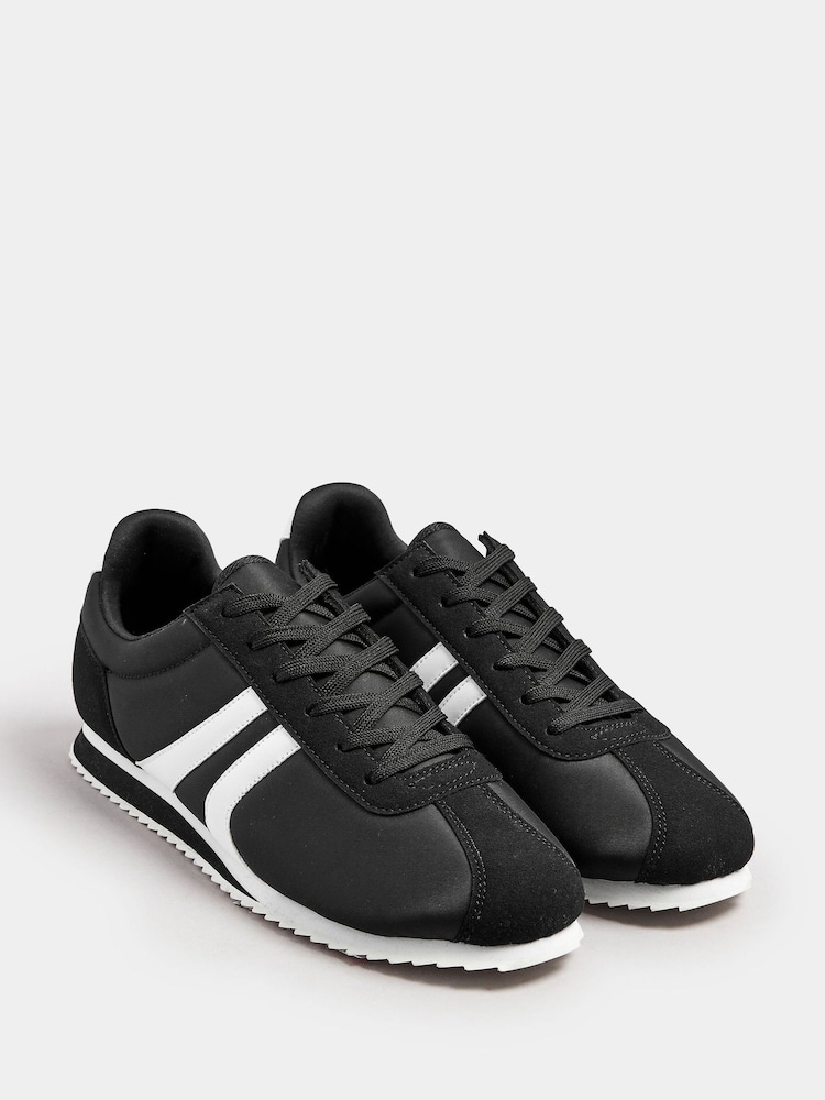 Yours Curve Black Extra-Wide Fit Runner Trainers - Image 2 of 5