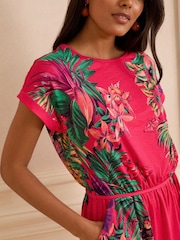 Love & Roses Pink Tropical Print Crew Neck Jersey T-Shirt Mini Dress - Image 2 of 4
