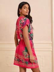 Love & Roses Pink Tropical Print Crew Neck Jersey T-Shirt Mini Dress - Image 4 of 4