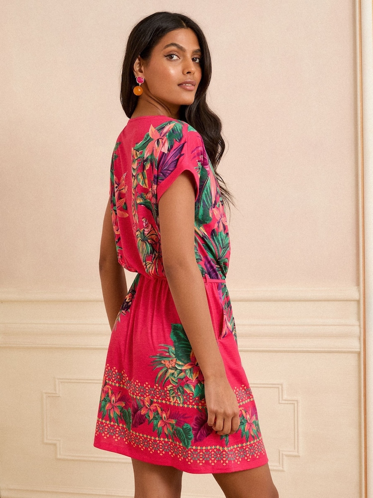 Love & Roses Pink Tropical Print Crew Neck Jersey T-Shirt Mini Dress - Image 4 of 4