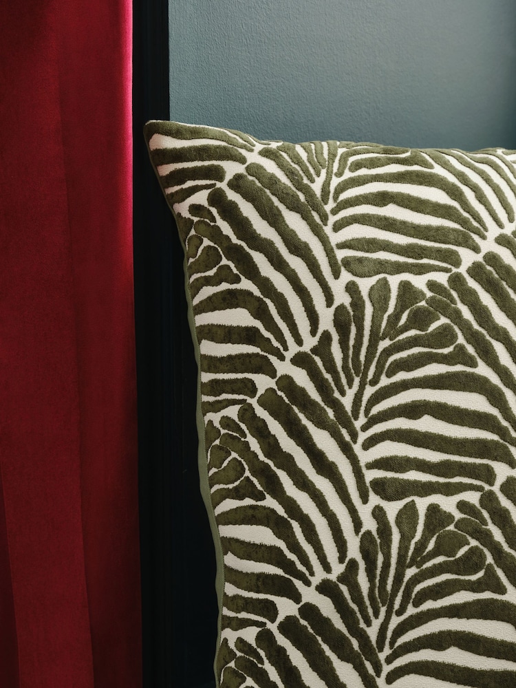 Collection Luxe Palm Leaf Cushion - Bild 2 von 5 Collection Luxe Palm Leaf Cushion - Bild 2 von 5