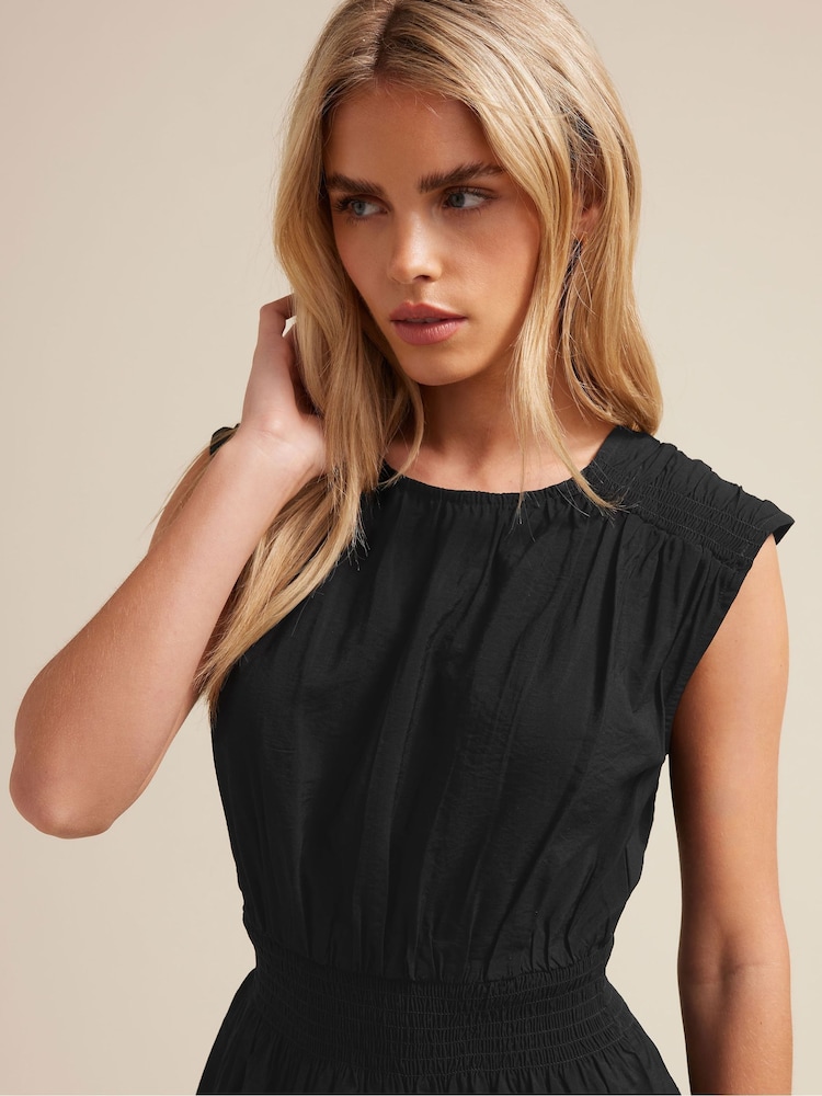 PixieGirl Petite Black Shirred Waist Sleeveless Vest - Image 4 of 5