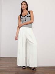 Star by Julien MacDonald White Wide Leg Tailored Trousers - Image 3 of 5