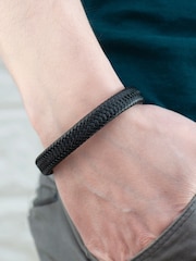Treat Republic Mens Personalised Braided Leather Bracelet - Image 2 of 5