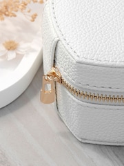 Treat Republic Personalised Customisable Icon Heart Jewellery Case - Image 4 of 5