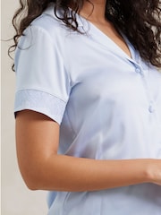 Chelsea Peers Satin Lace Trim Short Sleeve Long Pyjamas Set - صورة 3 من 5
