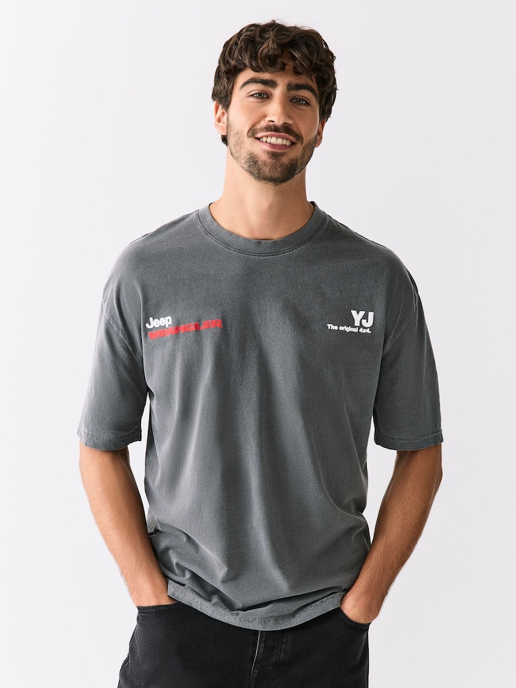 Grey Jeep - Camiseta con estampado gráfico navideño - Imagen 2 de 8