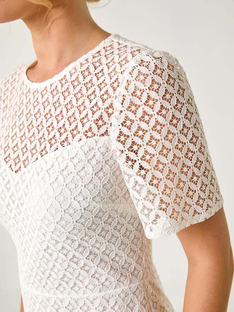 Roman White Petite Lace Short Sleeve Dress - Image 5 of 5